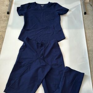 Navy blue Scrubs!